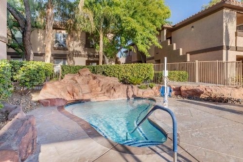 Hilton Vacation Club Desert Retreat Las Vegas image 41